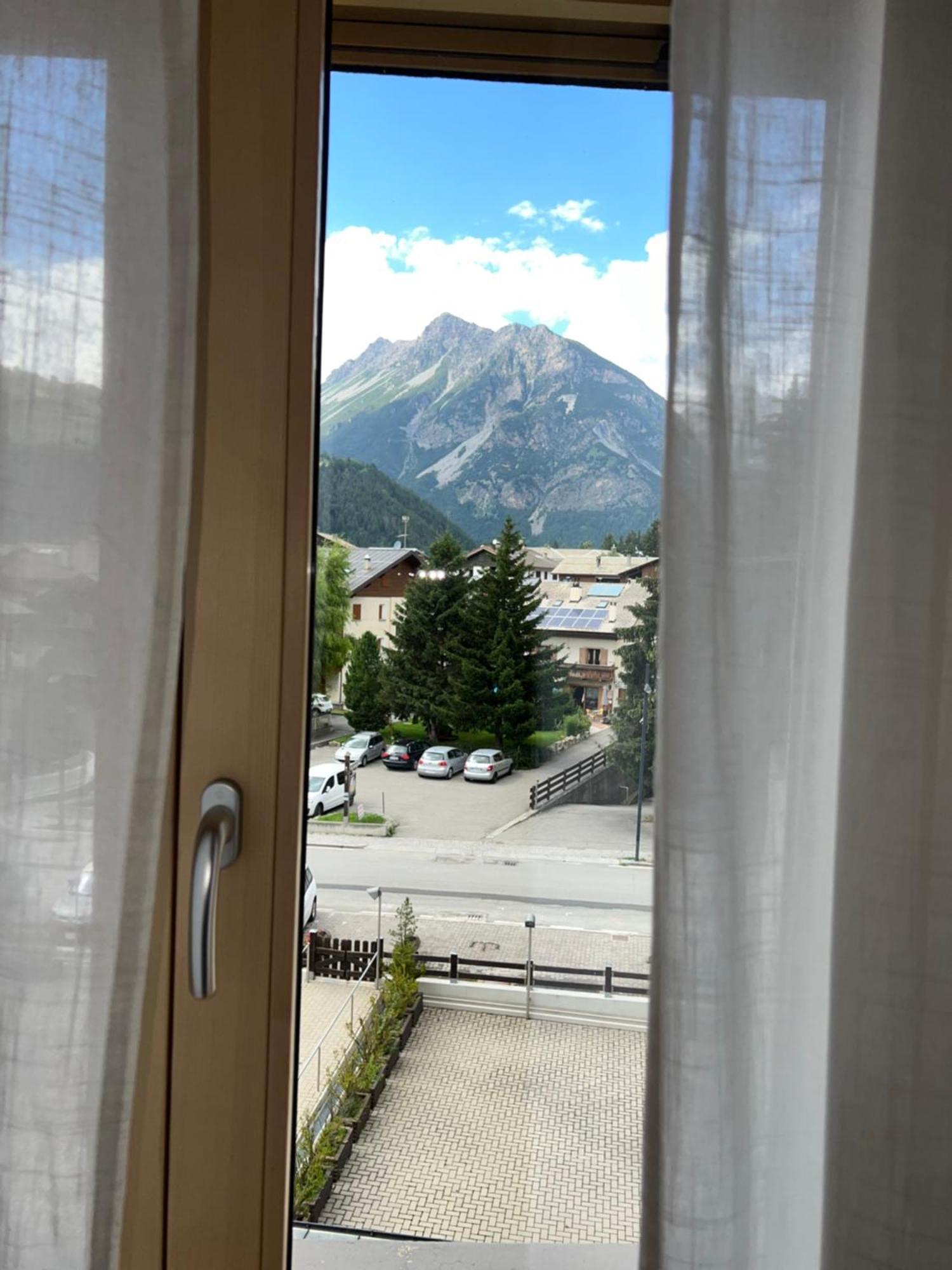 Il Pettirosso - Casa Vacanze Bormio Eksteriør billede